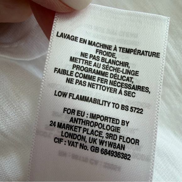 Anthropologie T.La Lars Classic V-Neck Tee - Picture 16 of 17